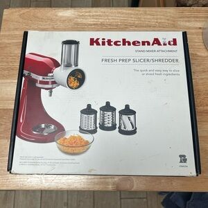 KitchenAid stand mixer attachment Slicer/Shredder